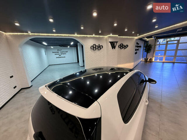 Белый Фольксваген Гольф, объемом двигателя 1.39 л и пробегом 171 тыс. км за 6999 $, фото 18 на Automoto.ua