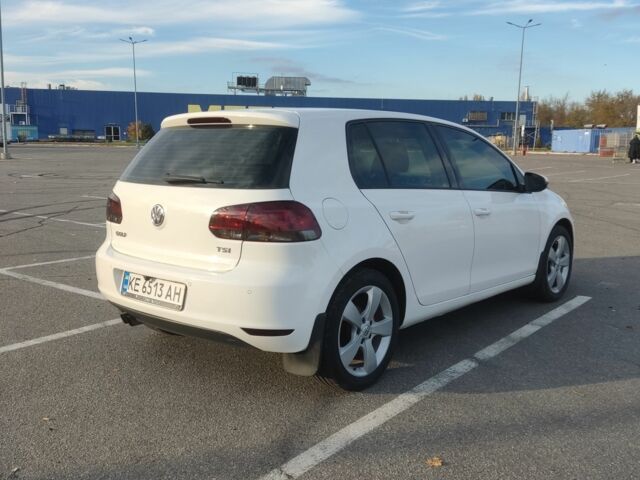 Белый Фольксваген Гольф, объемом двигателя 1.4 л и пробегом 152 тыс. км за 9800 $, фото 1 на Automoto.ua