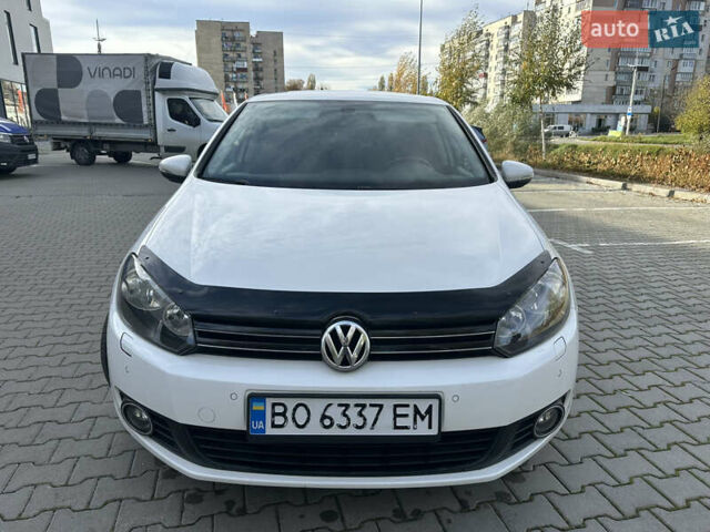 Белый Фольксваген Гольф, объемом двигателя 1.39 л и пробегом 176 тыс. км за 8800 $, фото 12 на Automoto.ua