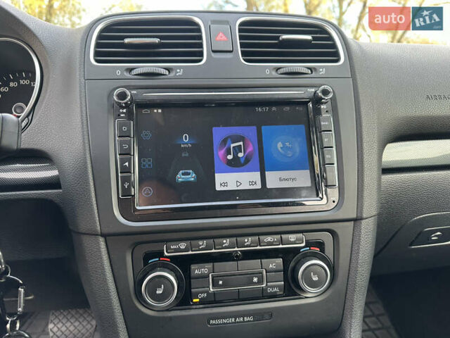 Белый Фольксваген Гольф, объемом двигателя 1.39 л и пробегом 176 тыс. км за 8800 $, фото 20 на Automoto.ua