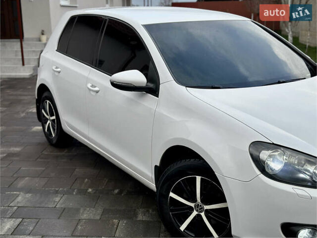 Белый Фольксваген Гольф, объемом двигателя 1.6 л и пробегом 214 тыс. км за 8300 $, фото 20 на Automoto.ua