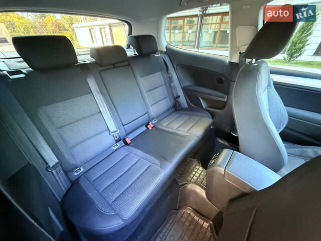 Белый Фольксваген Гольф, объемом двигателя 1.39 л и пробегом 171 тыс. км за 6999 $, фото 39 на Automoto.ua