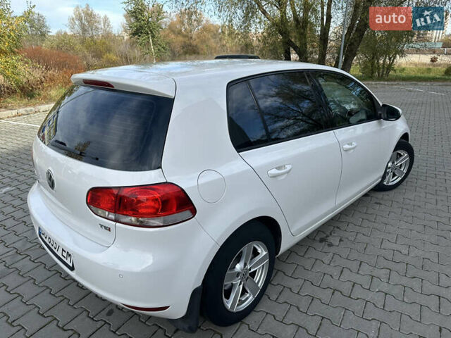 Белый Фольксваген Гольф, объемом двигателя 1.39 л и пробегом 176 тыс. км за 8850 $, фото 7 на Automoto.ua