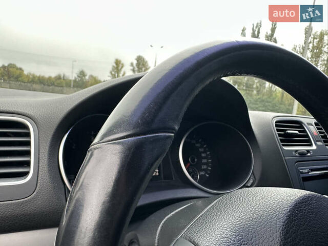 Белый Фольксваген Гольф, объемом двигателя 1.6 л и пробегом 188 тыс. км за 8300 $, фото 23 на Automoto.ua