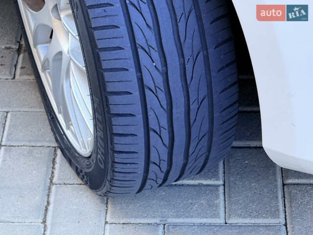 Белый Фольксваген Гольф, объемом двигателя 1.39 л и пробегом 171 тыс. км за 6999 $, фото 51 на Automoto.ua