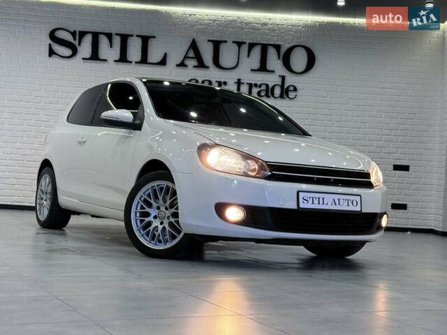 Белый Фольксваген Гольф, объемом двигателя 1.39 л и пробегом 171 тыс. км за 6999 $, фото 22 на Automoto.ua