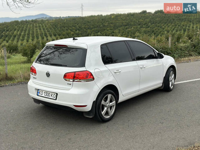 Фольксваген Гольф 2012 у Іршава на Automoto.ua Білий Фольксваген Гольф, об'ємом двигуна 1.6 л та пробігом 126 тис. км за 10700 $, фото 3 на Automoto.ua