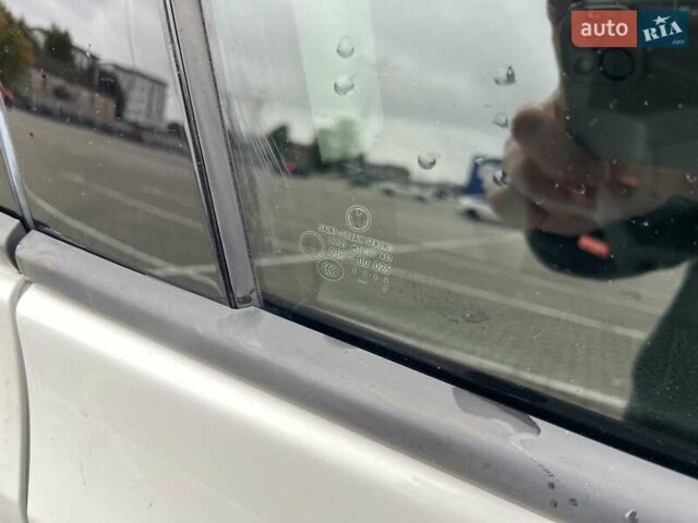 Білий Фольксваген Гольф, об'ємом двигуна 1.39 л та пробігом 100 тис. км за 9300 $, фото 24 на Automoto.ua