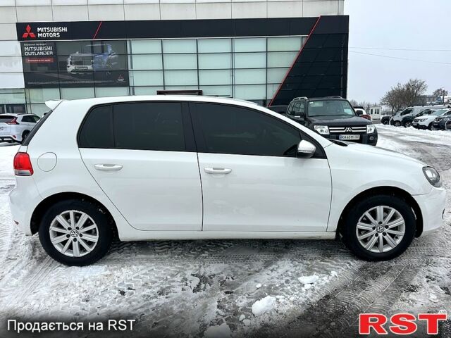 Білий Фольксваген Гольф, об'ємом двигуна 1.4 л та пробігом 16200 тис. км за 7900 $, фото 7 на Automoto.ua