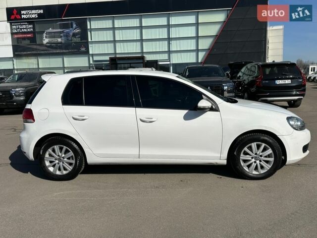 Белый Фольксваген Гольф, объемом двигателя 1.39 л и пробегом 163 тыс. км за 7900 $, фото 8 на Automoto.ua