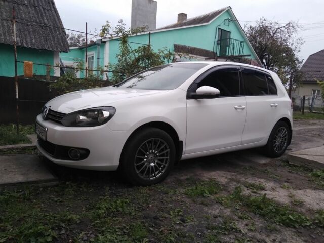 Белый Фольксваген Гольф, объемом двигателя 2 л и пробегом 284 тыс. км за 10299 $, фото 20 на Automoto.ua