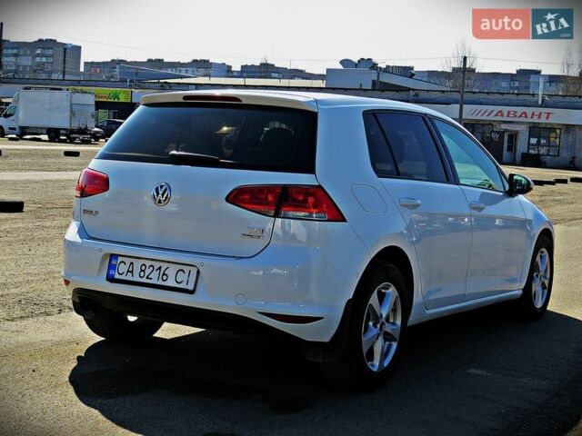 Белый Фольксваген Гольф, объемом двигателя 1.4 л и пробегом 166 тыс. км за 9450 $, фото 2 на Automoto.ua