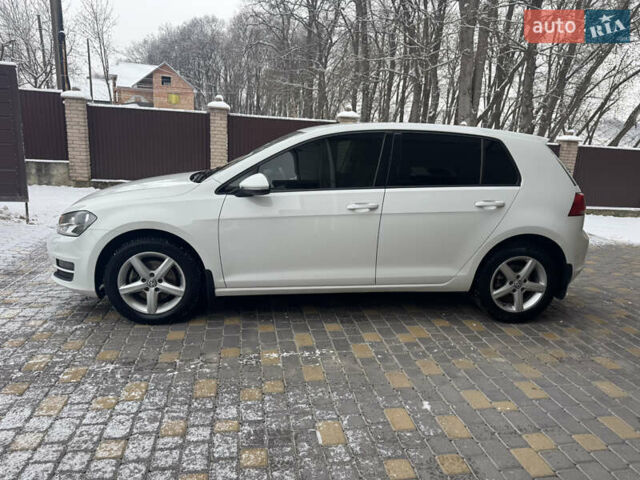 Белый Фольксваген Гольф, объемом двигателя 1.4 л и пробегом 151 тыс. км за 10800 $, фото 3 на Automoto.ua