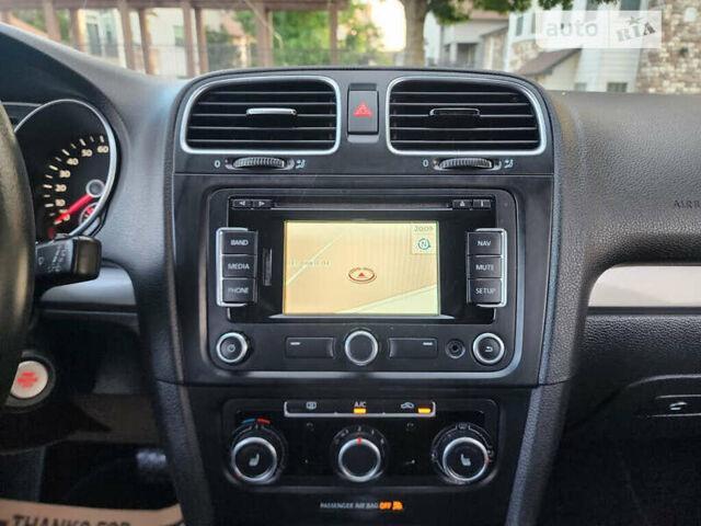 Белый Фольксваген Гольф, объемом двигателя 2 л и пробегом 169 тыс. км за 2000 $, фото 21 на Automoto.ua