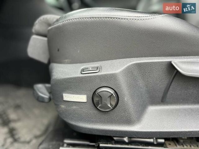 Белый Фольксваген Гольф, объемом двигателя 1.4 л и пробегом 125 тыс. км за 14777 $, фото 35 на Automoto.ua