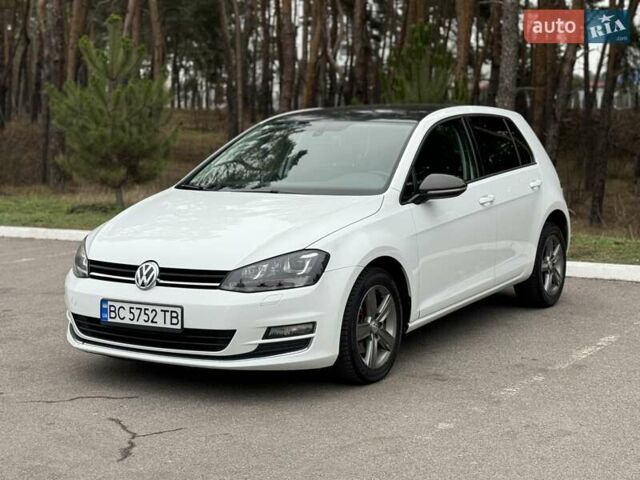 Белый Фольксваген Гольф, объемом двигателя 1.97 л и пробегом 199 тыс. км за 12800 $, фото 1 на Automoto.ua