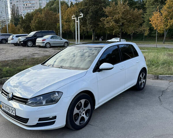 Білий Фольксваген Гольф, об'ємом двигуна 1.97 л та пробігом 125 тис. км за 15200 $, фото 1 на Automoto.ua