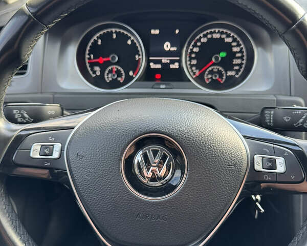 Білий Фольксваген Гольф, об'ємом двигуна 1.97 л та пробігом 125 тис. км за 15200 $, фото 8 на Automoto.ua