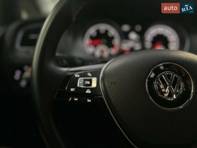 Білий Фольксваген Гольф, об'ємом двигуна 1.97 л та пробігом 272 тис. км за 12799 $, фото 51 на Automoto.ua