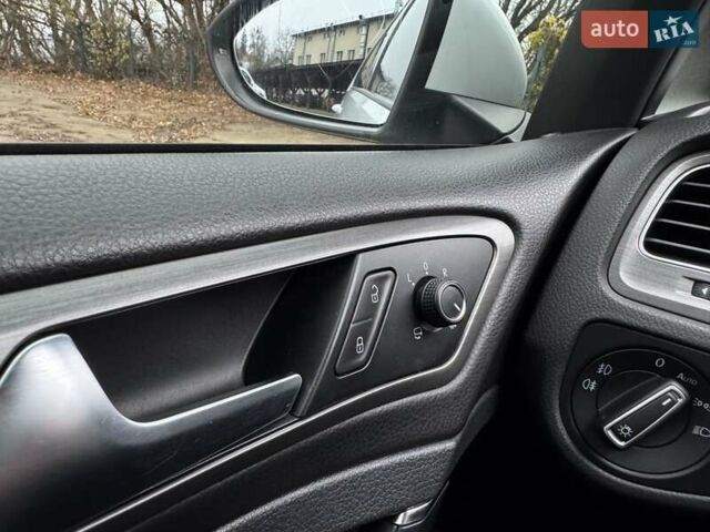 Белый Фольксваген Гольф, объемом двигателя 1.4 л и пробегом 150 тыс. км за 10900 $, фото 24 на Automoto.ua