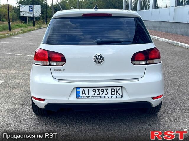 Белый Фольксваген Гольф, объемом двигателя 25 л и пробегом 250 тыс. км за 9500 $, фото 3 на Automoto.ua