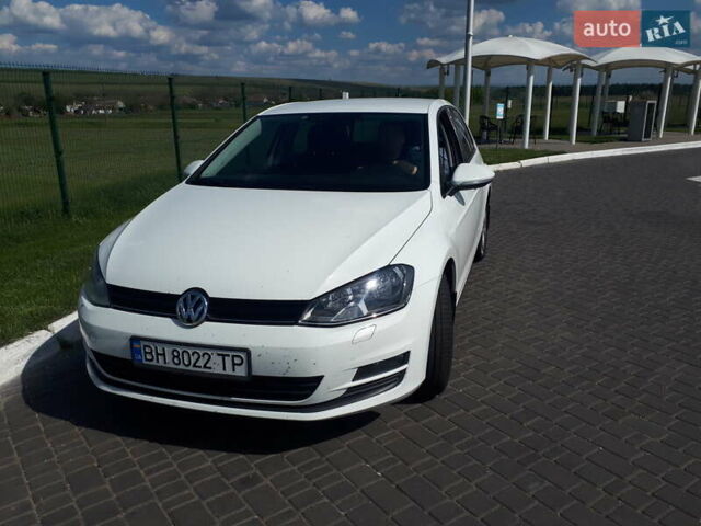 Белый Фольксваген Гольф, объемом двигателя 1.4 л и пробегом 164 тыс. км за 12300 $, фото 5 на Automoto.ua