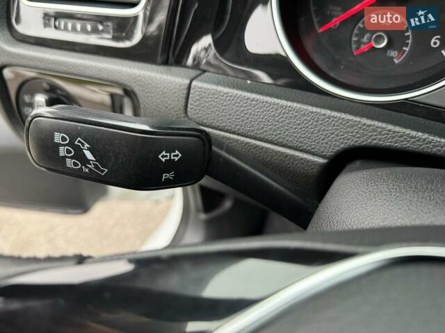 Белый Фольксваген Гольф, объемом двигателя 1.97 л и пробегом 199 тыс. км за 12800 $, фото 37 на Automoto.ua