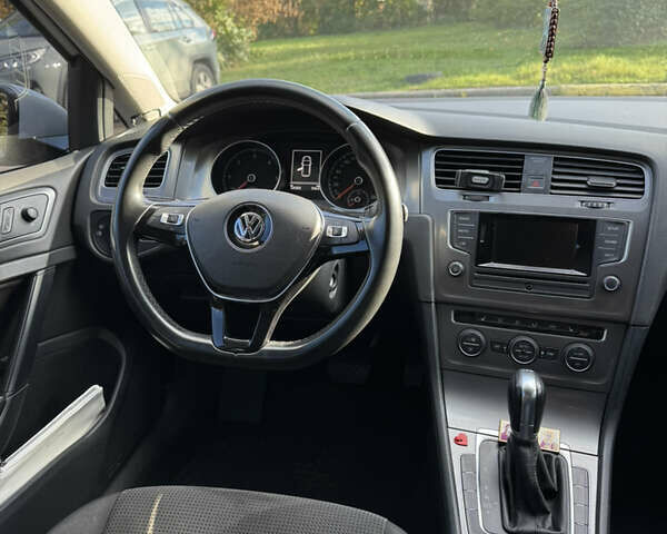 Білий Фольксваген Гольф, об'ємом двигуна 1.97 л та пробігом 125 тис. км за 15200 $, фото 12 на Automoto.ua