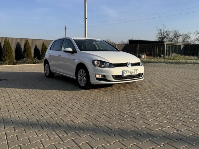 Белый Фольксваген Гольф, объемом двигателя 2 л и пробегом 215 тыс. км за 12200 $, фото 3 на Automoto.ua