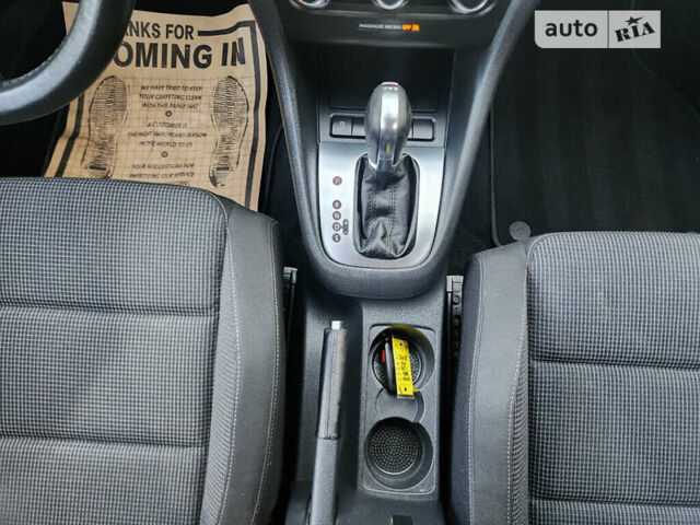 Белый Фольксваген Гольф, объемом двигателя 2 л и пробегом 169 тыс. км за 2000 $, фото 11 на Automoto.ua