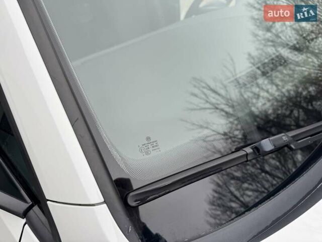 Белый Фольксваген Гольф, объемом двигателя 1.4 л и пробегом 150 тыс. км за 10900 $, фото 20 на Automoto.ua