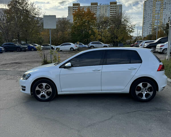 Білий Фольксваген Гольф, об'ємом двигуна 1.97 л та пробігом 125 тис. км за 15200 $, фото 5 на Automoto.ua