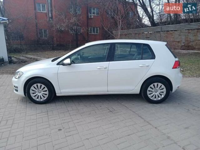 Белый Фольксваген Гольф, объемом двигателя 2 л и пробегом 265 тыс. км за 11800 $, фото 13 на Automoto.ua