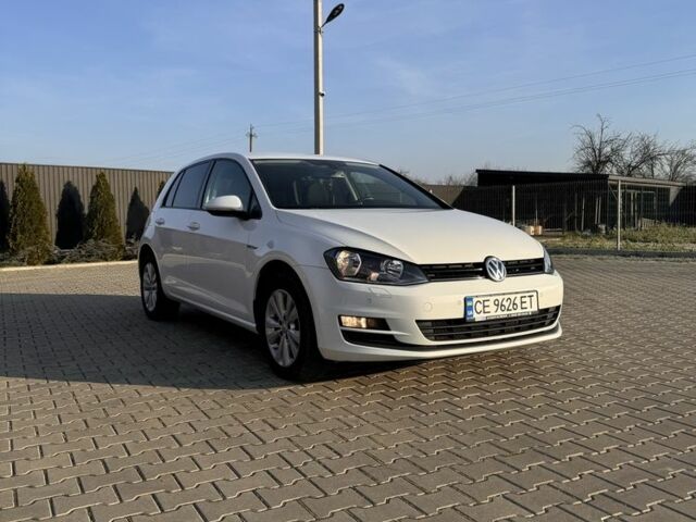 Белый Фольксваген Гольф, объемом двигателя 2 л и пробегом 215 тыс. км за 12200 $, фото 2 на Automoto.ua