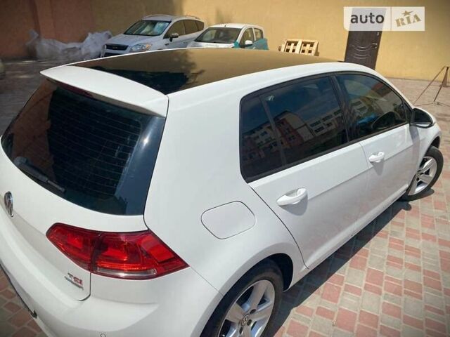 Білий Фольксваген Гольф, об'ємом двигуна 1.4 л та пробігом 273 тис. км за 10500 $, фото 5 на Automoto.ua