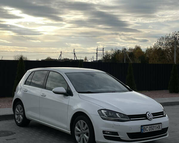 Белый Фольксваген Гольф, объемом двигателя 1.4 л и пробегом 240 тыс. км за 14000 $, фото 3 на Automoto.ua