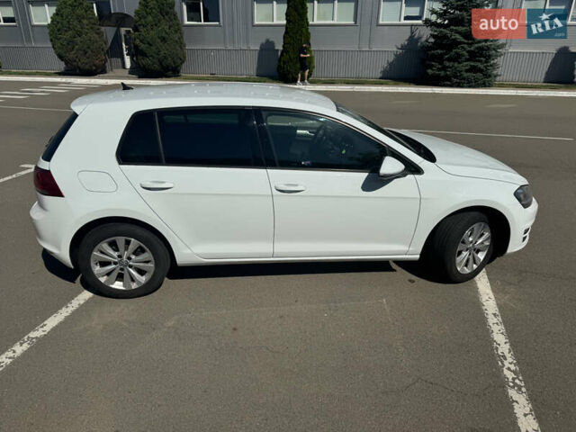 Білий Фольксваген Гольф, об'ємом двигуна 1.97 л та пробігом 169 тис. км за 14300 $, фото 5 на Automoto.ua
