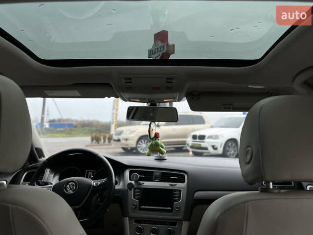 Белый Фольксваген Гольф, объемом двигателя 1.8 л и пробегом 230 тыс. км за 11700 $, фото 14 на Automoto.ua