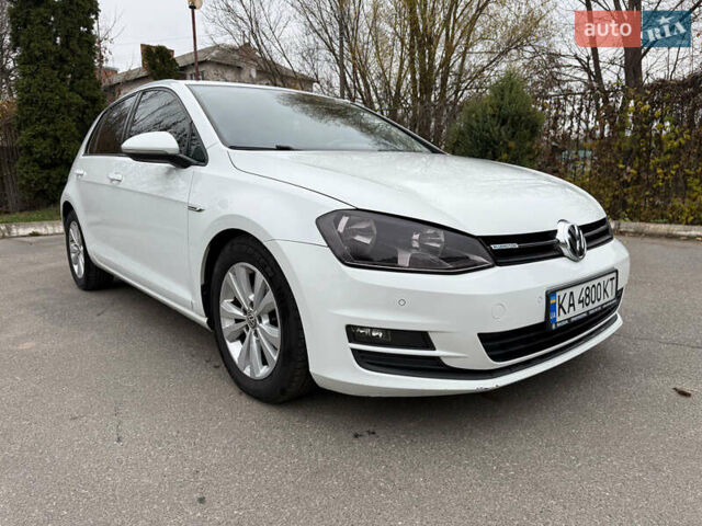 Белый Фольксваген Гольф, объемом двигателя 1.6 л и пробегом 172 тыс. км за 10900 $, фото 9 на Automoto.ua