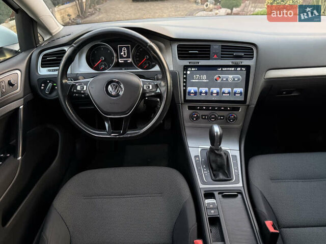 Білий Фольксваген Гольф, об'ємом двигуна 1.97 л та пробігом 198 тис. км за 14500 $, фото 21 на Automoto.ua