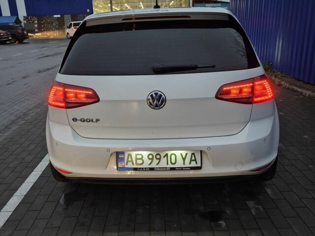 Білий Фольксваген Гольф, об'ємом двигуна 0 л та пробігом 186 тис. км за 8700 $, фото 3 на Automoto.ua