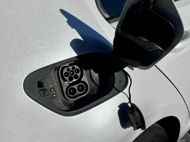 Фольксваген Гольф 2014 у Кропивницькому (Кіровограді) на Automoto.ua Білий Фольксваген Гольф, об'ємом двигуна 0 л та пробігом 107 тис. км за 8100 $, фото 11 на Automoto.ua