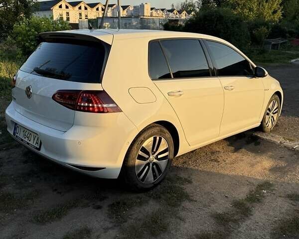 Білий Фольксваген Гольф, об'ємом двигуна 0 л та пробігом 167 тис. км за 9500 $, фото 7 на Automoto.ua
