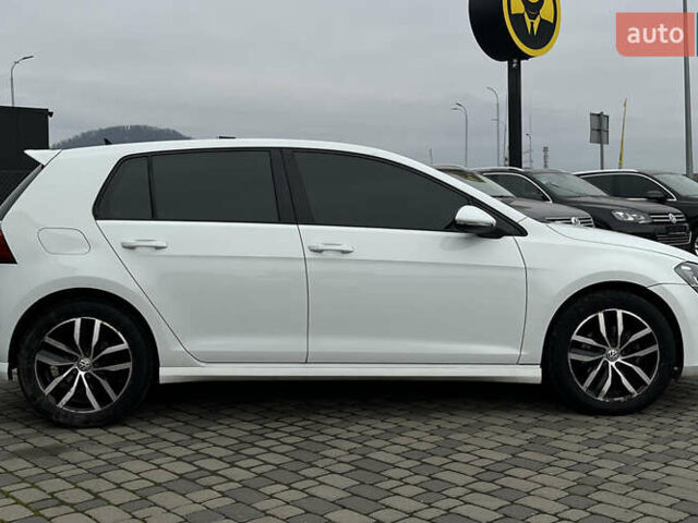 Белый Фольксваген Гольф, объемом двигателя 1.8 л и пробегом 230 тыс. км за 11700 $, фото 7 на Automoto.ua