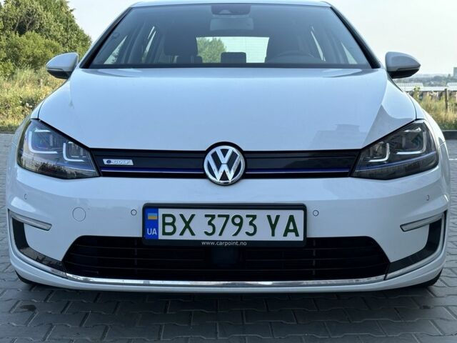 Белый Фольксваген Гольф, объемом двигателя 0 л и пробегом 96 тыс. км за 8750 $, фото 5 на Automoto.ua