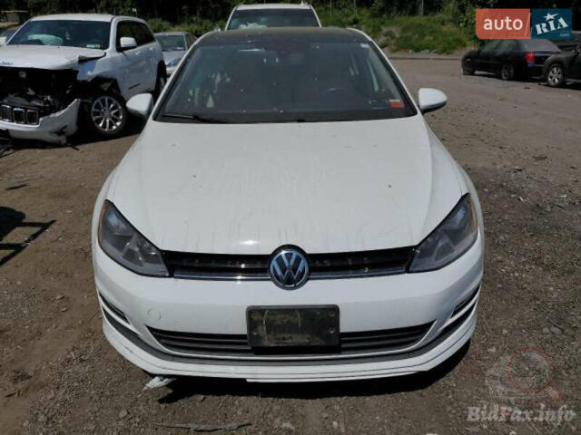 Белый Фольксваген Гольф, объемом двигателя 1.8 л и пробегом 160 тыс. км за 11500 $, фото 12 на Automoto.ua