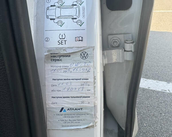 Білий Фольксваген Гольф, об'ємом двигуна 1.97 л та пробігом 169 тис. км за 14300 $, фото 10 на Automoto.ua