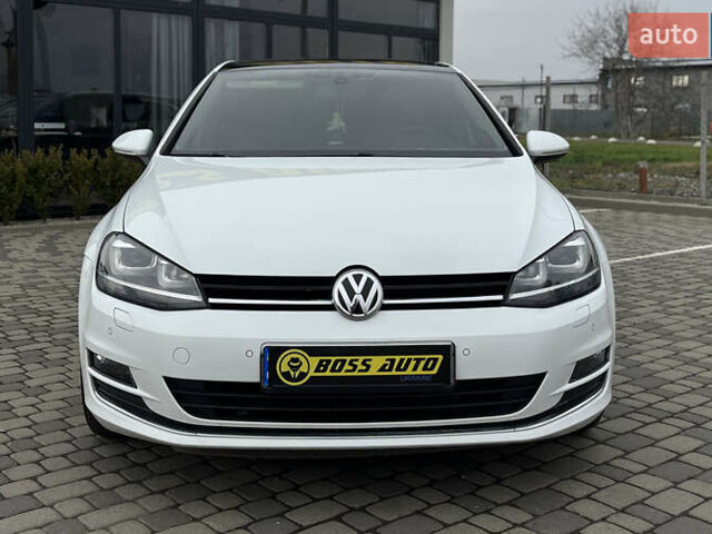 Белый Фольксваген Гольф, объемом двигателя 1.8 л и пробегом 230 тыс. км за 11700 $, фото 1 на Automoto.ua