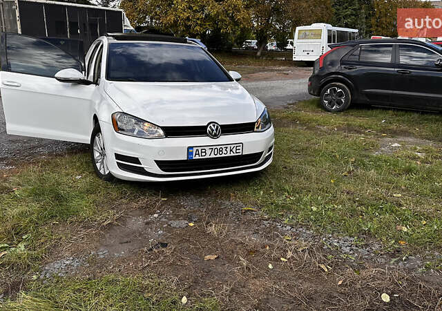 Білий Фольксваген Гольф, об'ємом двигуна 1.8 л та пробігом 127 тис. км за 11100 $, фото 5 на Automoto.ua