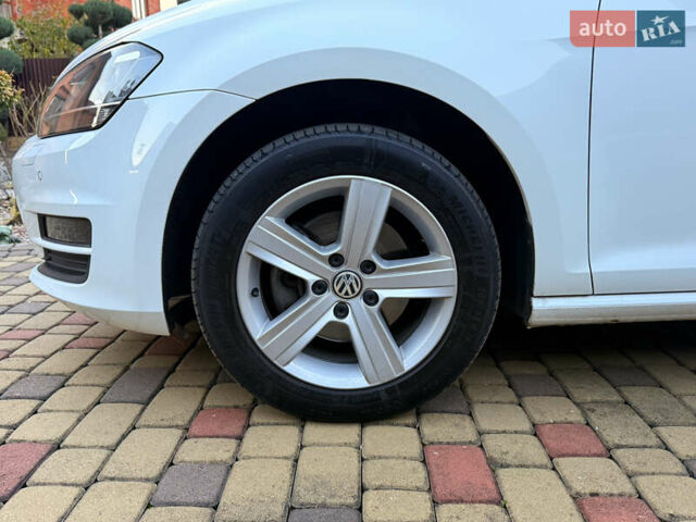 Білий Фольксваген Гольф, об'ємом двигуна 1.97 л та пробігом 198 тис. км за 14500 $, фото 17 на Automoto.ua